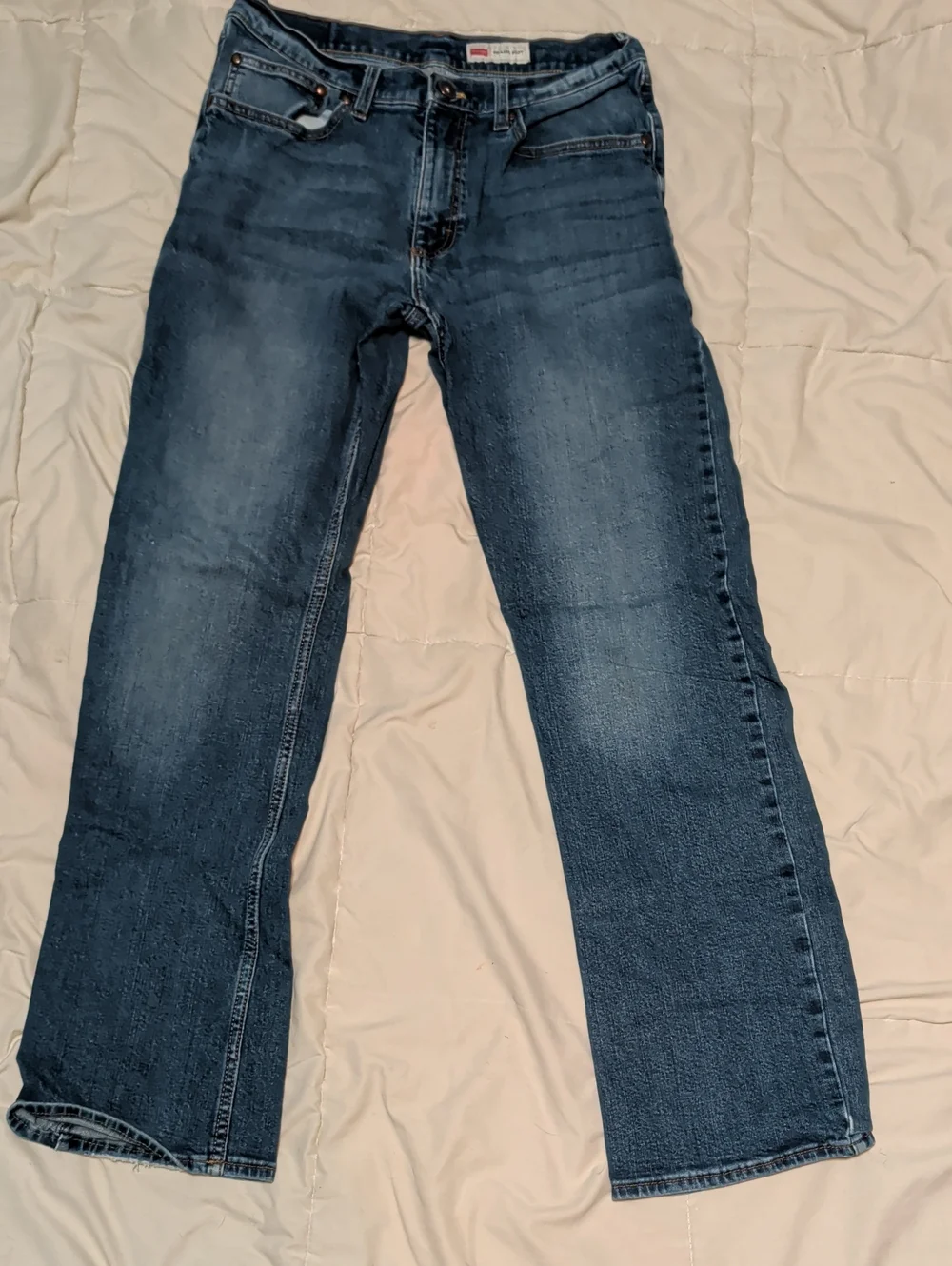 Wrangler Men's Straight Leg Jeans in Dark Blue Wash